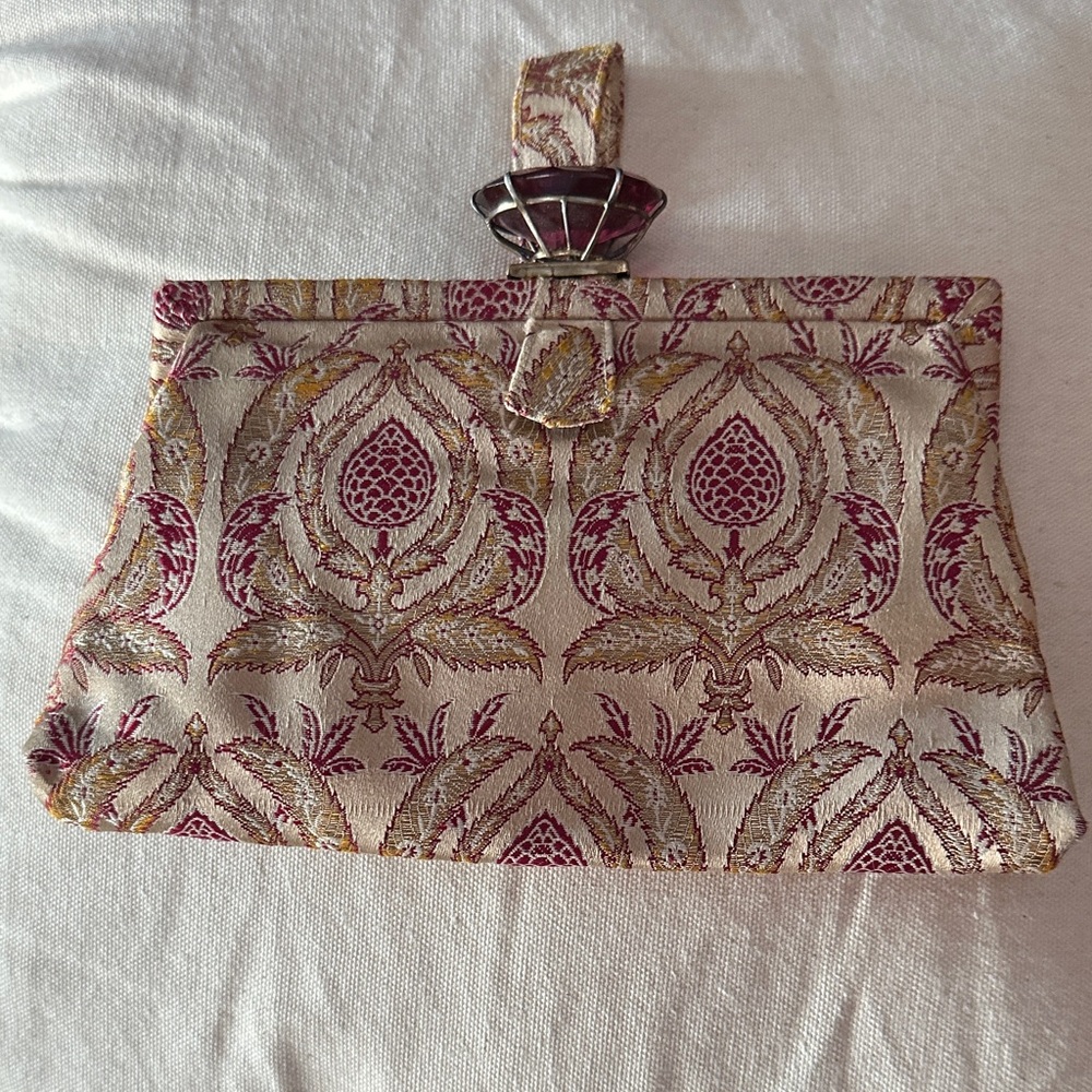 Elegant Vintage Tapestry Clutch Bag with Rhinestone Clasp